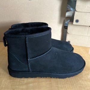Ugg Kids Classic ll Mini Boot